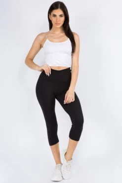 High-Rise Essential Capri Leggings -Selected Women's Clothing Store 518SD BLK 4 f4a8972a 1e0b 44b9 8510 42a9913464c2