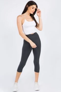 High-Rise Essential Capri Leggings -Selected Women's Clothing Store 518SD CHA 4 018760de e1ab 4f5d 8a8a edca3f53eb2b