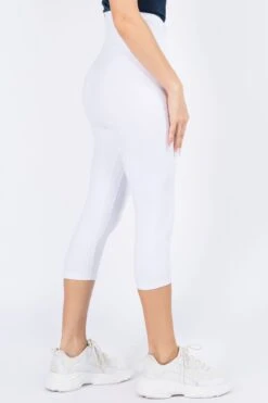 High-Rise Essential Capri Leggings -Selected Women's Clothing Store 518SD WHT 2 edbbfc38 d15b 4e1c 8a6c ad8eccf87c24