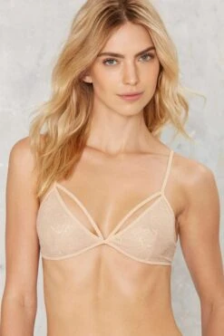 Pretty In Lace Triangle Bralette -Selected Women's Clothing Store 69009.0.detail