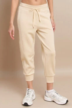 Sporty Cropped Joggers -Selected Women's Clothing Store 817JG017 OAT l