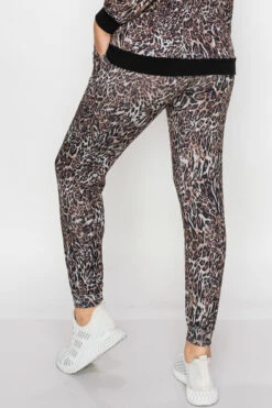 Striking Leopard Print High-Rise Joggers -Selected Women's Clothing Store 827JG007 BLK3