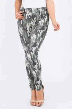 Camouflage 5-Pocket Basic Jeggings
