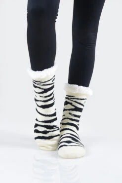 Animal Striped Faux Sherpa Thermal Christmas Slipper Socks -Selected Women's Clothing Store TMSK027 03 1