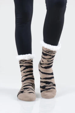 Animal Striped Faux Sherpa Thermal Christmas Slipper Socks -Selected Women's Clothing Store TMSK027 06