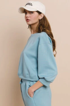 Women's Solid Cropped Scuba Sweatshirt -Selected Women's Clothing Store TP2350 LDM 2 l