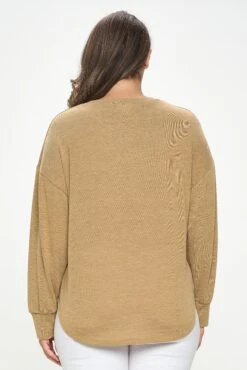 Plus Size Women's Crewneck Loose Fit Top -Selected Women's Clothing Store TP2519P CAM 3