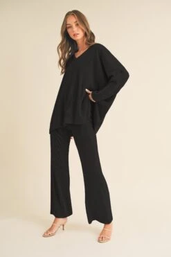 Women's Textured Oversize Top And Wide Leg Pants Set -Selected Women's Clothing Store TP2526 BLK 827SR018 BLK 1 8167fde7 265b 48b1 8746 336a5337ad63