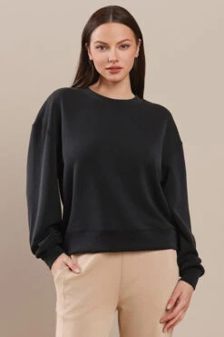 Plus Size Comfort Drape Cropped Crew Top