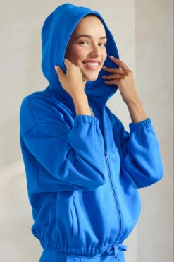 Women's Cropped Scuba Zip-Up Jacket With Hood -Selected Women's Clothing Store TP2626 BLU 2