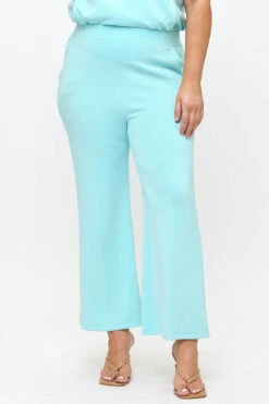 Plus Size Comfort Drape Flare Leg Cropped Pants