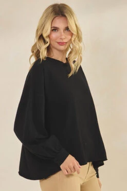 Weekend Flow Relaxed Fit Cotton Top -Selected Women's Clothing Store TP2743 BLK 827JN285 CAM.jpg 25 I