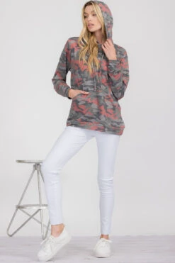 Camouflage Ops Washed Pocket Hoodie -Selected Women's Clothing Store TPPT0205
