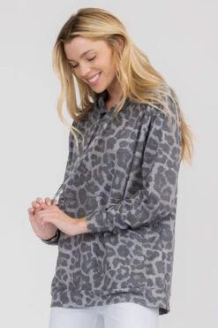 Relaxed Snow Leopard Pocket Hoodie -Selected Women's Clothing Store TPPT0223