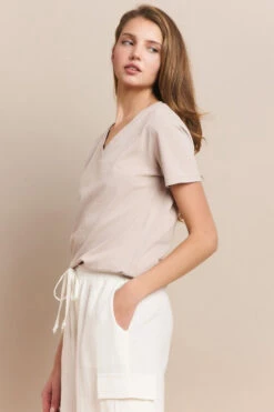 Essential V-Neck Cotton T-Shirt -Selected Women's Clothing Store TSH005 LMO 2 l