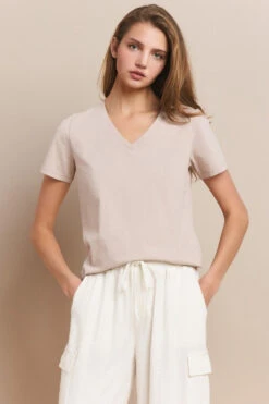 Essential V-Neck Cotton T-Shirt -Selected Women's Clothing Store TSH005 LMO l